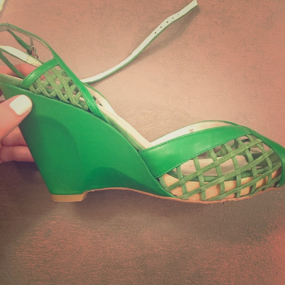 Kelly green wedge sandals